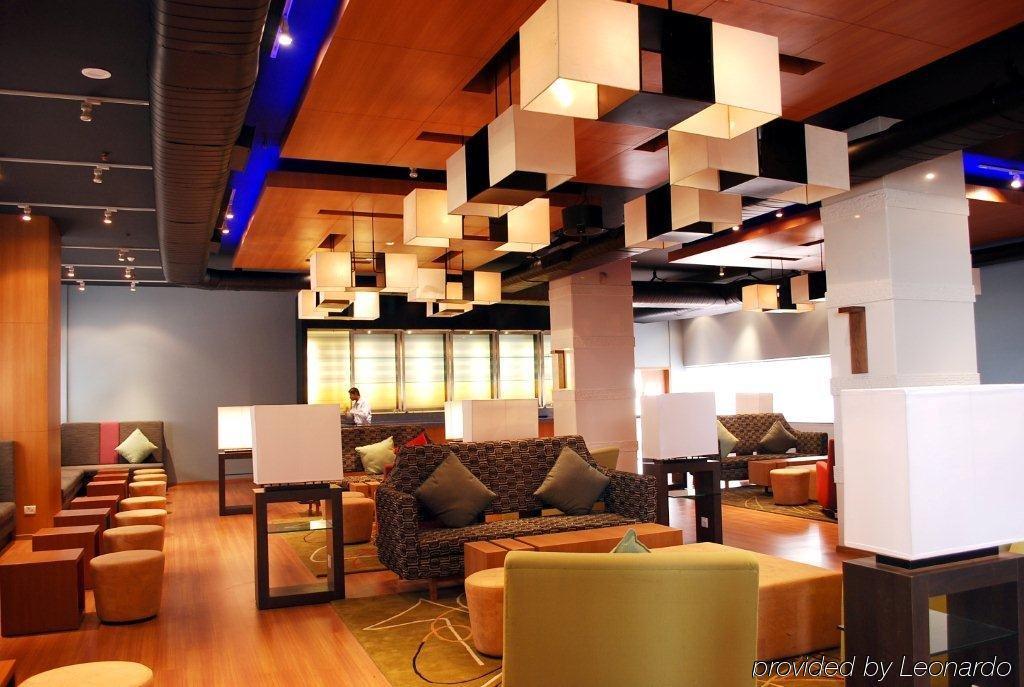 Aloft Coimbatore Singanallur Interior foto
